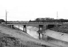Almeda Road Bridge over Brays Bayou