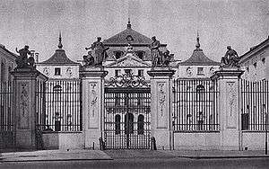 Gateway of the Bruehl Palace in Warsaw, with the classicist palace building in the background