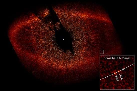 A large red disc around the star Fomalhaut A.