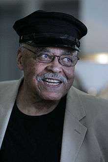James Earl Jones wearing a hat and facing the camera but looking towards the left in  January 2013