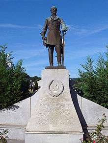 A statue of General Joseph E Johnston in Dalton.
