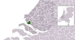Highlighted position of Hellevoetsluis in a municipal map of South Holland