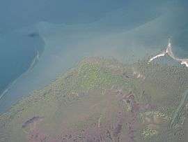 Aerial photo of Mud Island, Queensland, taken in 2009