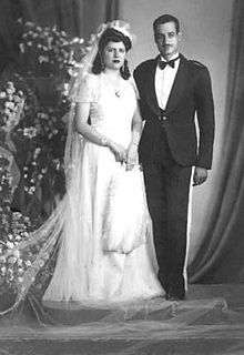 Tahia and Gamal Abdel Nasser in their wedding in 1944