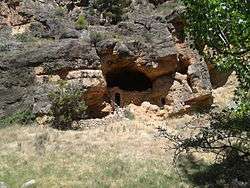Paridera Cueva del Río Piedra.jpg