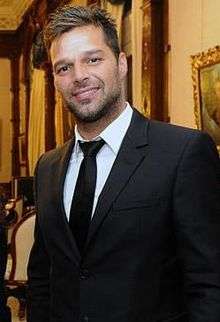 Ricky Martin, facing front.