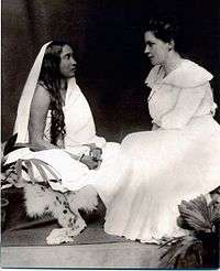 Image of Sarada Devi and Sister Nivedita siting