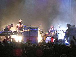 Silverchair performing August 2006.
