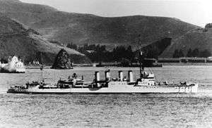 USS Litchfield (DD-336) underway before World War II