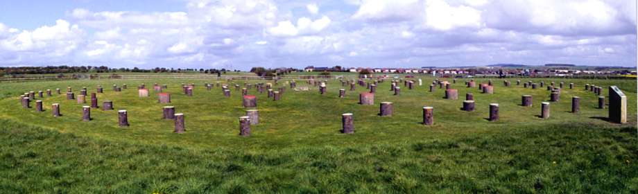 Panorama view of the complete Woodhenge site.